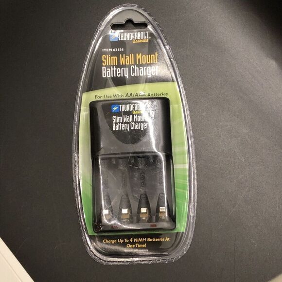 THUNDERBOLT Magnum Slim Wall Mount AA/AAA Battery Charger NEW —4 NiMH At 1 Time - Picture 11 of 11